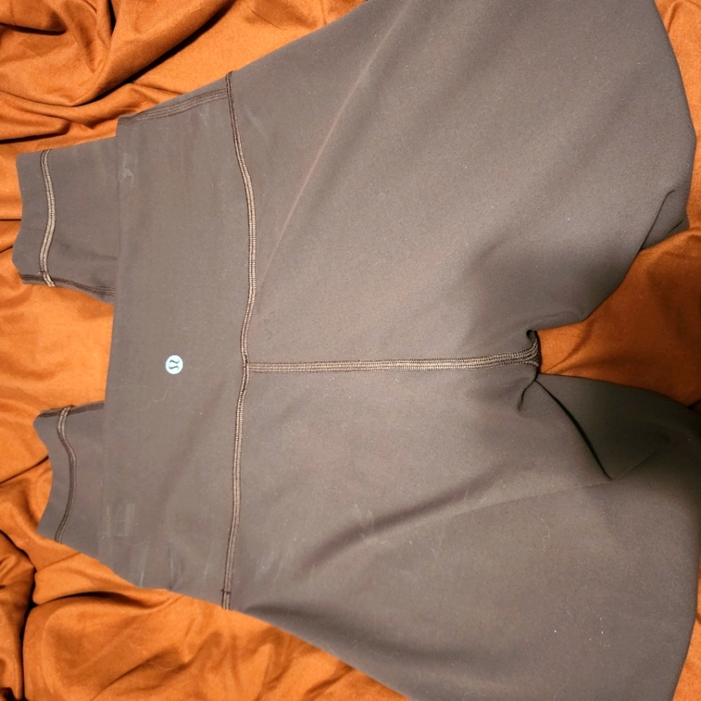 Lulu size 10